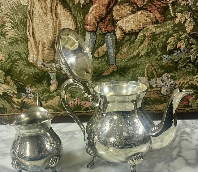 TETERA Y LECHERA PLATEADAS