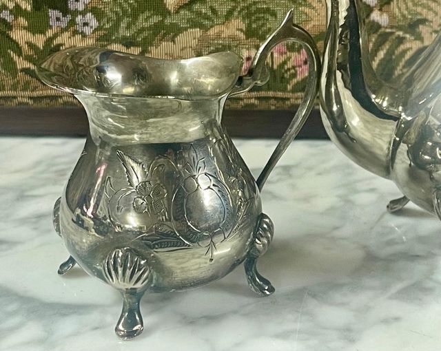 TETERA Y LECHERA PLATEADAS