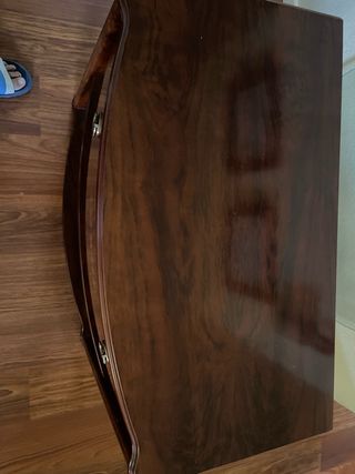 Mesa de TV de madera elegante