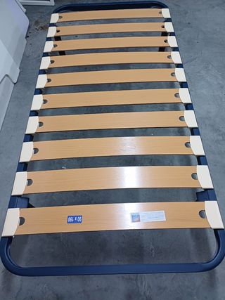 Somier de láminas 90cm con patas