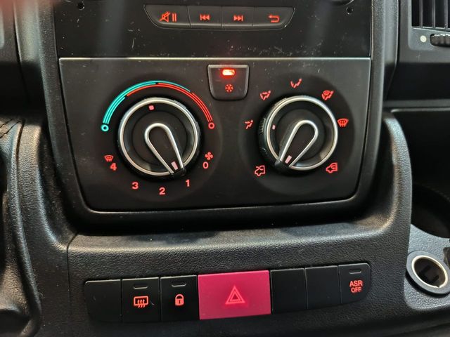 Citroën Jumper 2,2 BlueHDi 88KW 120CV Furgon 35L2H2 