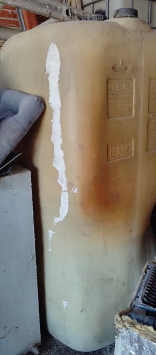 Depósito agua 700L pared simple