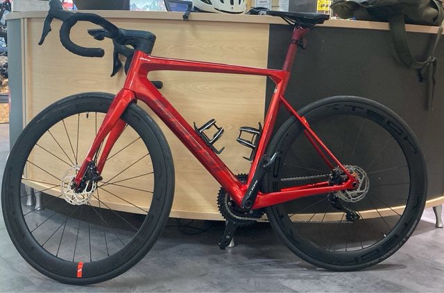 Bicicleta Massi Arrow Race Di2 DB xtech 2024