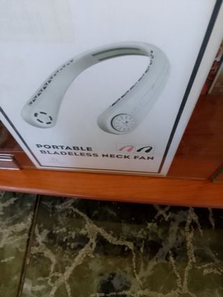Ventilador de cuello portátil sin aspas