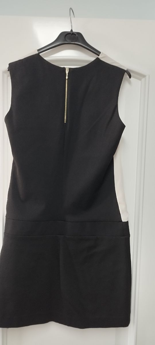 Vestido corto blanco y negro