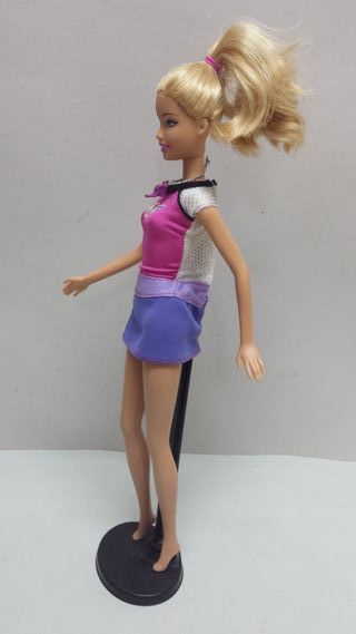 Muñeca Barbie Mattel 2005 RF54