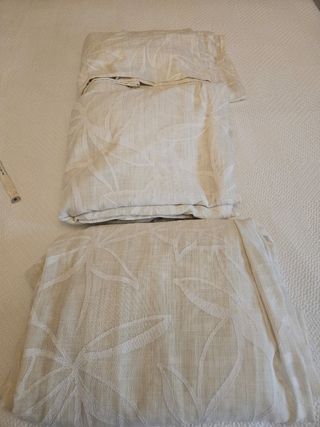 Cortinas Beige y Blancas