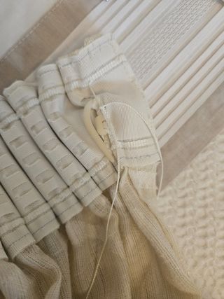 Cortinas Beige y Blancas