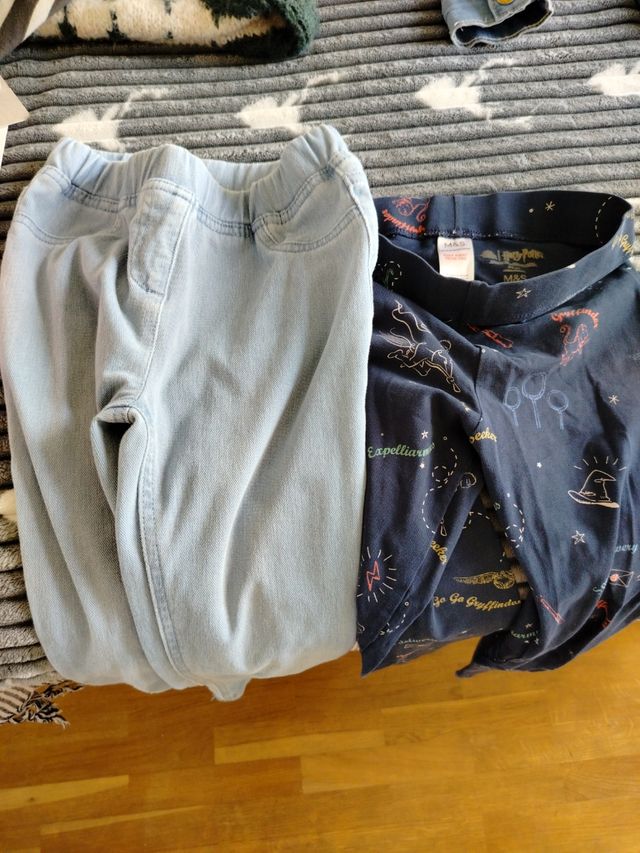 Lote Ropa Niña de 6 a 9 años en Vitoria 
