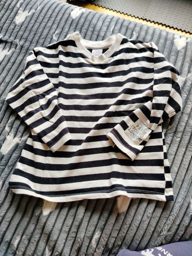 Lote Ropa Niña de 6 a 9 años en Vitoria 
