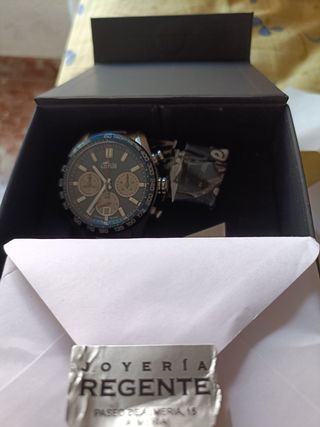 Reloj Lotus Cronógrafo Negro y Plateado