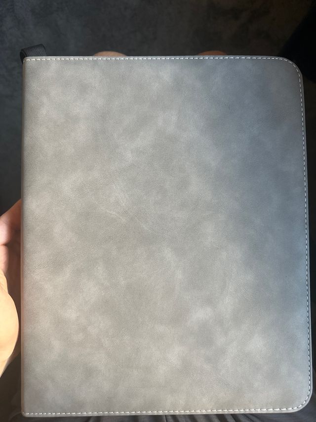 Álbum de cartas gris