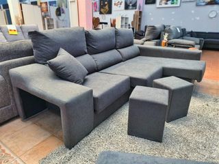 Sofá modular con chaise longue y otomanas