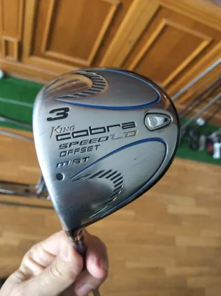 Madera 3 King Cobra zurdos  Aldila NVS regular