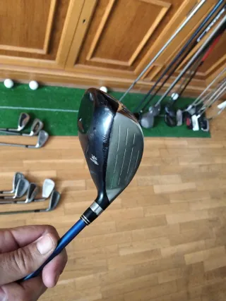 Madera 3 King Cobra zurdos  Aldila NVS regular