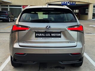 Lexus NX 2.5 300h EXECUTIVE 4WD con CUERO COMPLETO, CÁMARA TRASERA... 