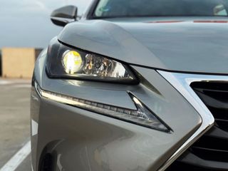 Lexus NX 2.5 300h EXECUTIVE 4WD con CUERO COMPLETO, CÁMARA TRASERA... 