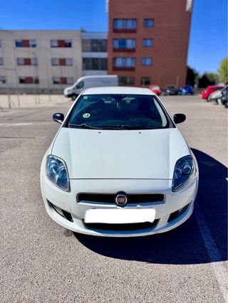 FIAT BRAVO 1.6 16v EASY 105CV – AÑO 2015 – DIÉSEL 
