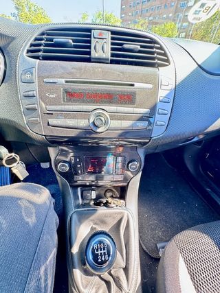 FIAT BRAVO 1.6 16v EASY 105CV – AÑO 2015 – DIÉSEL 