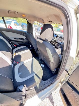 FIAT BRAVO 1.6 16v EASY 105CV – AÑO 2015 – DIÉSEL 