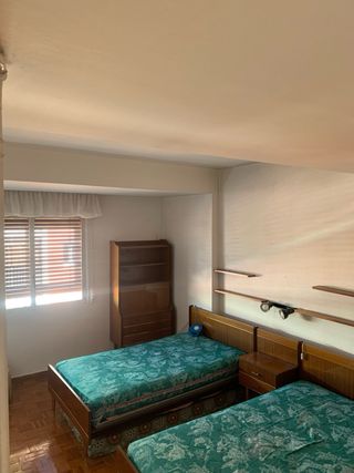 Piso 85m² en Avd Cantabria con Calzadad