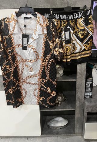 Conjunto Gianni Kavanagh Dorado y Negro
