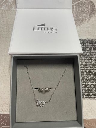 Conjunto de Joyería: Collar y Anillo Infinito