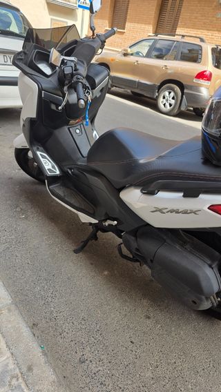 Yamaha XMAX 125 ABS