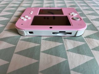 Consola Nintendo 2DS Rosa