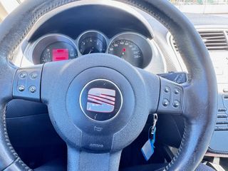 SEAT Toledo 2.0 TDI 140CV – Año 2008 (finales) – 2