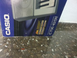 Teclado Casio CTK-691