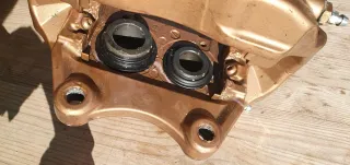 Pinzas Brembo Nissan 350z Delanteras
