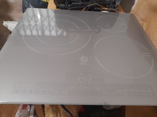 Placa vitrocerámica Balay gris 3 fuegos inducción