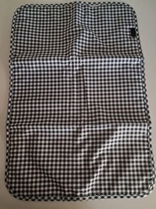 Cambiador Cambrass cuadros vichy blanco y negro