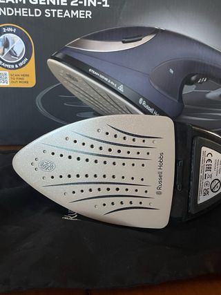 Plancha Vertical Russell Hobbs Steam Genie 2-in-1