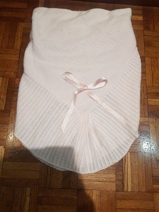 Toquilla bebé rosa clara