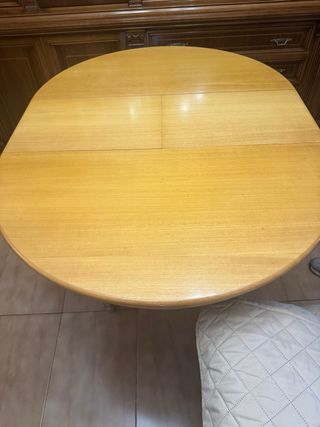 Mesa redonda extensible de madera
OCASIÓN!!!