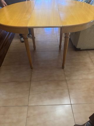 Mesa redonda extensible de madera
OCASIÓN!!!
