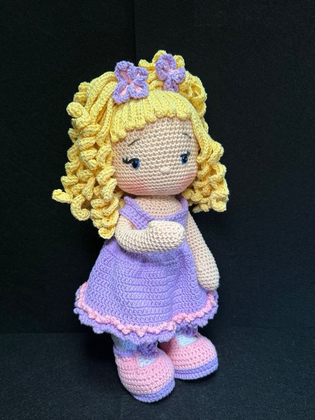 Muñeca amigurumi tejida 35cm - Hecha por encargo