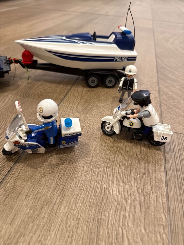 Playmobil Conjunto Policía Coche Barco