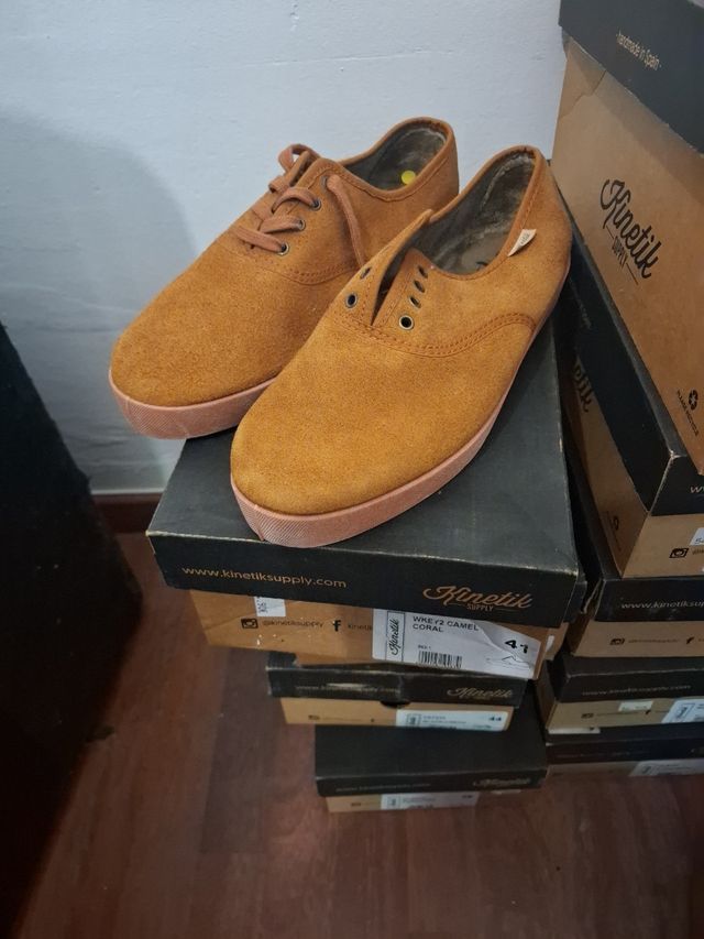 Zapatillas Kinetik Supply Marrones Talla 41