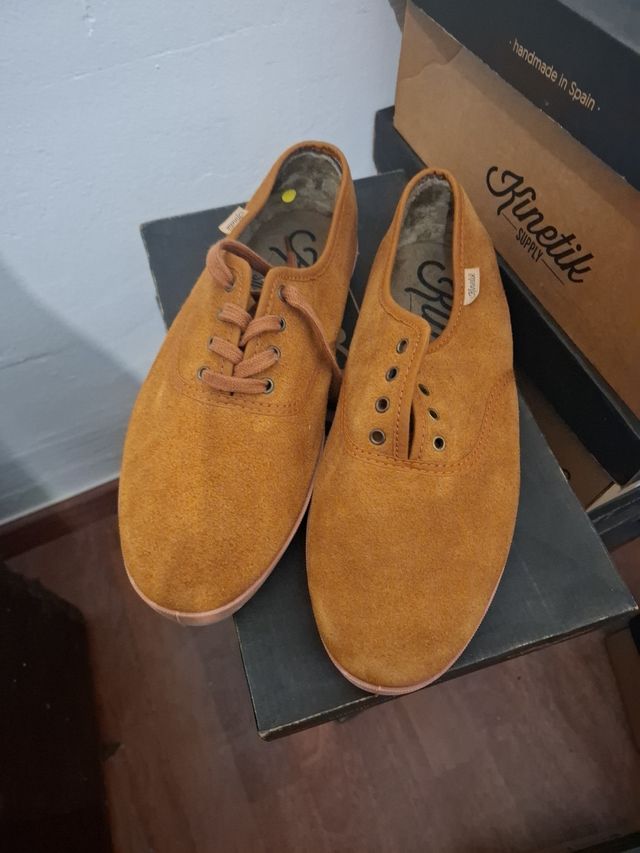 Zapatillas Kinetik Supply Marrones Talla 41