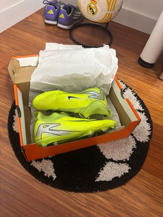 NIKE Jr Zoom Superfly 10 Acad Fgmg, Zapatillas de