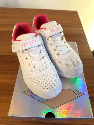 Zapatillas Skechers Beige y Rosa