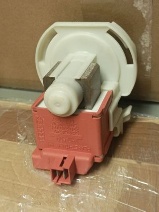 Bomba desagüe Whirlpool