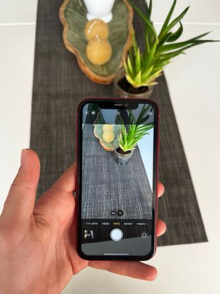 iPhone 11 128GB Rojo