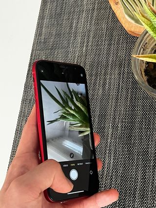 iPhone 11 128GB Rojo