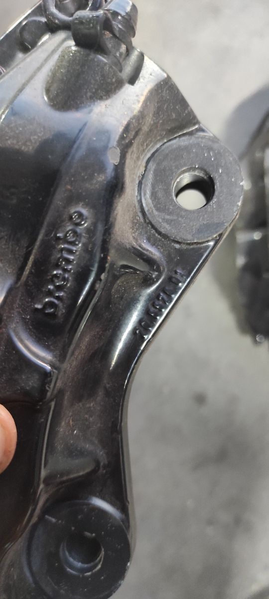 Pinzas Brembo 4 pistones BMW E38