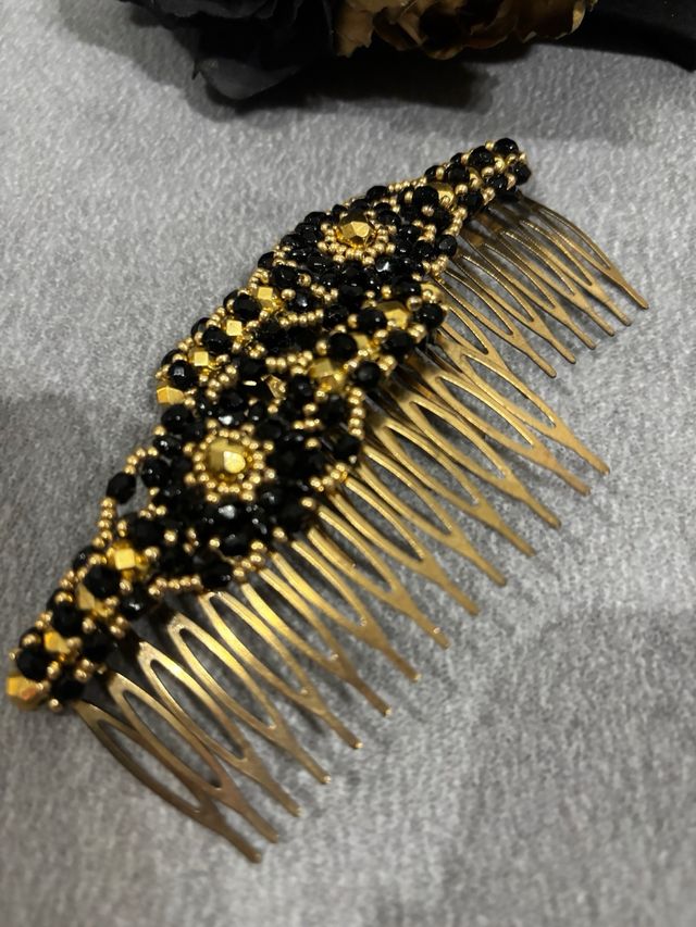 Conjunto Flamenca Negro y Dorado. Hecho a mano.