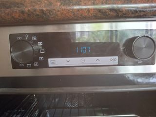 Horno HISENSE BI62216AX Encastrable. 